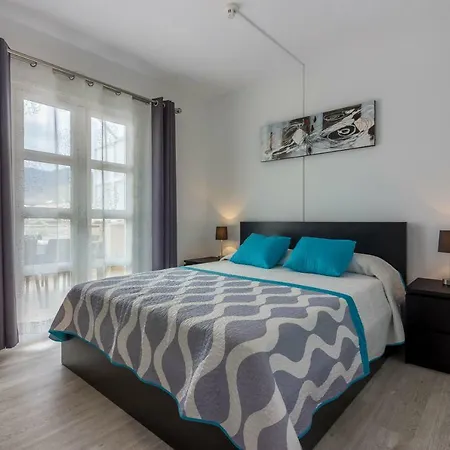 Apartment Costa Adeje, Top Floor, Seaview, Playa Fanabe & Del Duque, Wi-fi